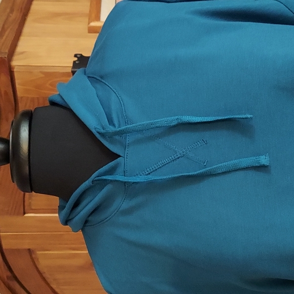 Nike - Picture 2 of 16